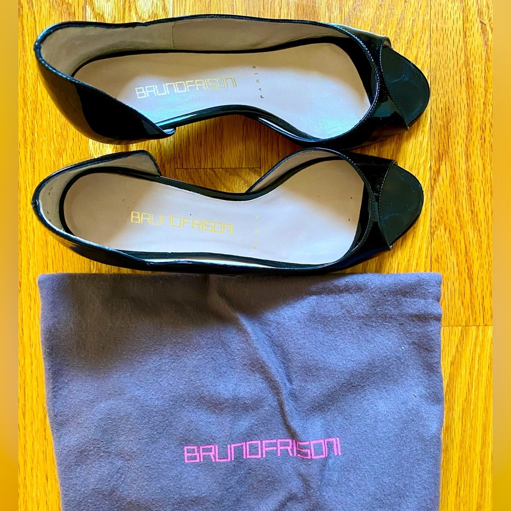 Bruno Frisoni black patent open toe heels size 35